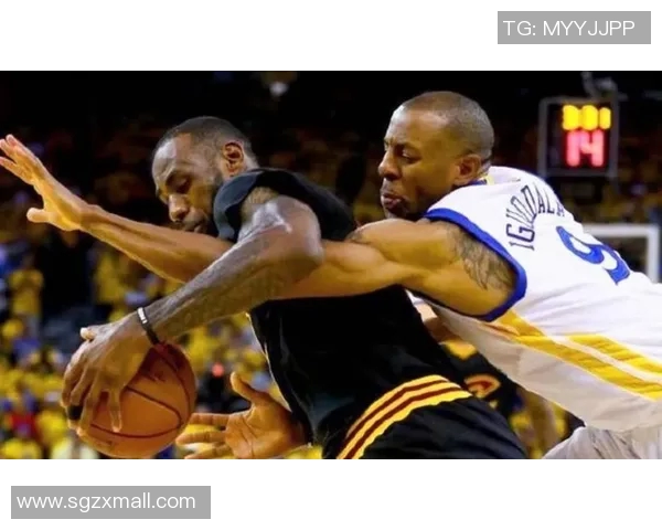 2017年NBA总决赛勇士与骑士的巅峰对决回顾与精彩瞬间解析